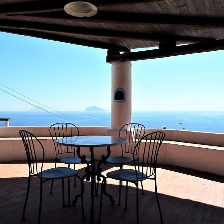 Case Al Mare - Terrazzi Panoramici E Ampio Giardino Santa Marina Salina Extérieur photo