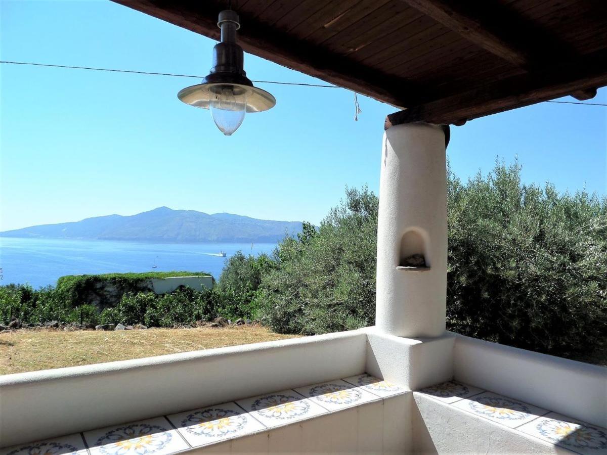 Case Al Mare - Terrazzi Panoramici E Ampio Giardino Santa Marina Salina Extérieur photo